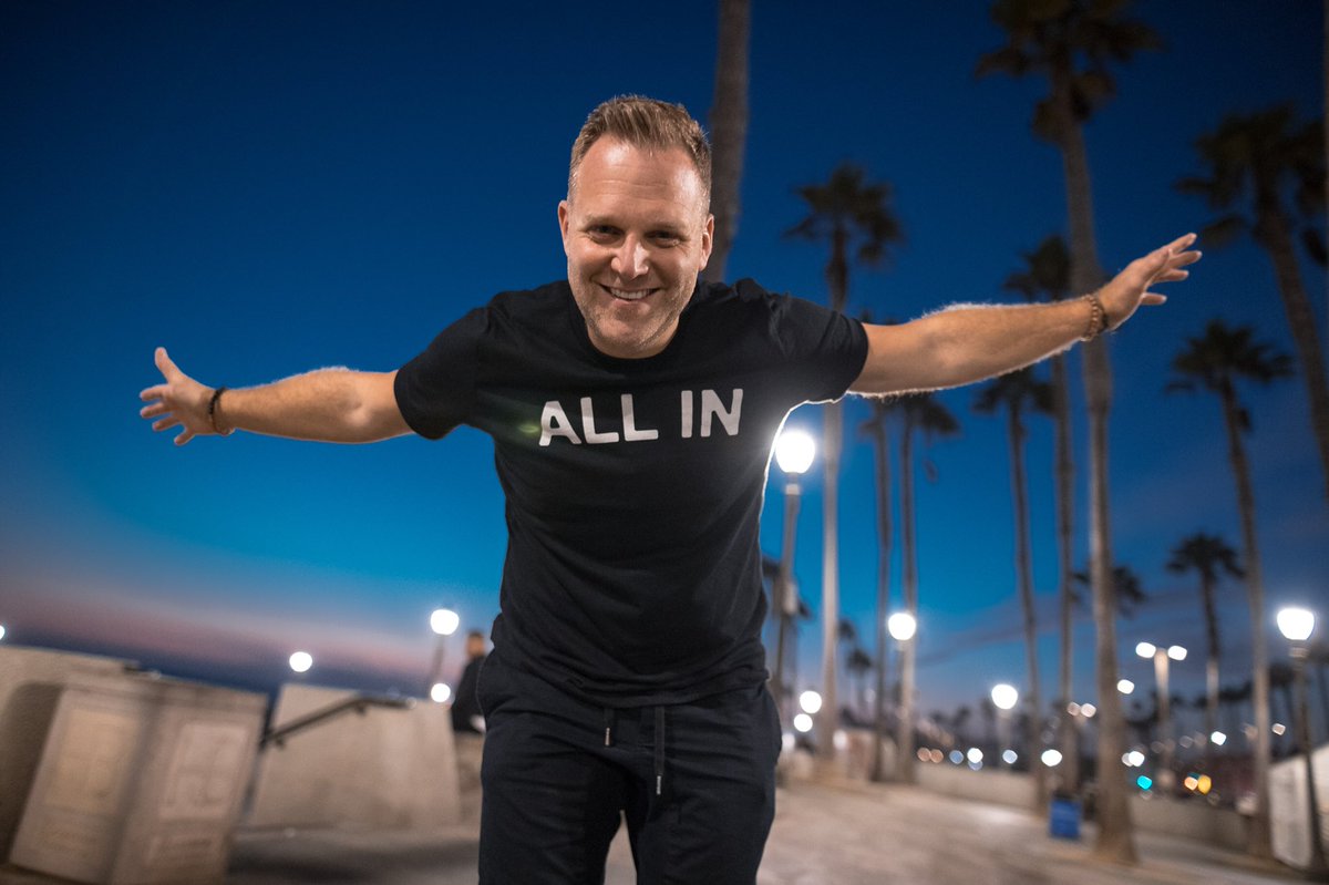Matthew West tweet media