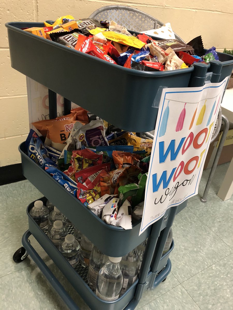 mrsjerr's tweet photo. Thank you @mcglincey99 and Rochester Hannaford for stocking our #wootwootwagon ! Teachers @allenl27882902 are going to love the treats on board. Coming to a school near you tomorrow! #thankateacher #lovemyjob #candydreams #moralemagic https://t.co/4N8cJwzz14