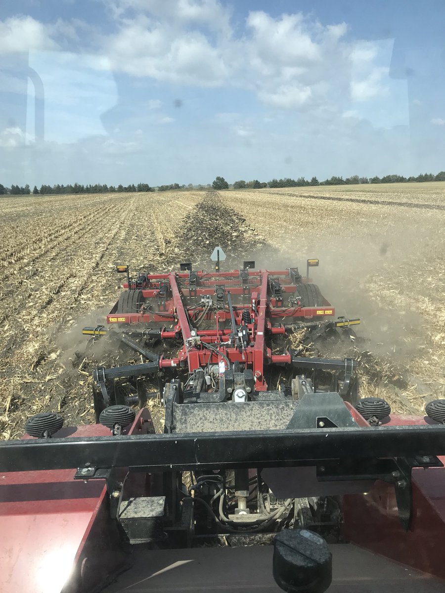 CaseIHDave's tweet photo. Great day with the new @Case_IH #soilcommand https://t.co/CYOQqVlMJO