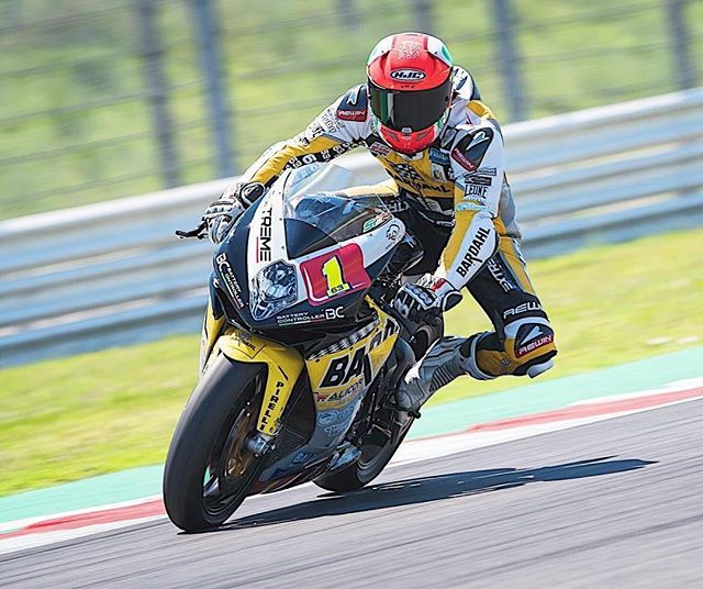bardahlitalia's tweet photo. 🏁Pronti per il 5° round del CIV sul @mugellocircuit? 🏍💨
@davidestirpe63 @extremeracingservice @civ.tv
.
.
.
.
.
#bardahlitalia #bardahl #bardahloil #CIV2018 #mugellocircuit #mugello #stirpe63 https://t.co/XYsD4mXF7c