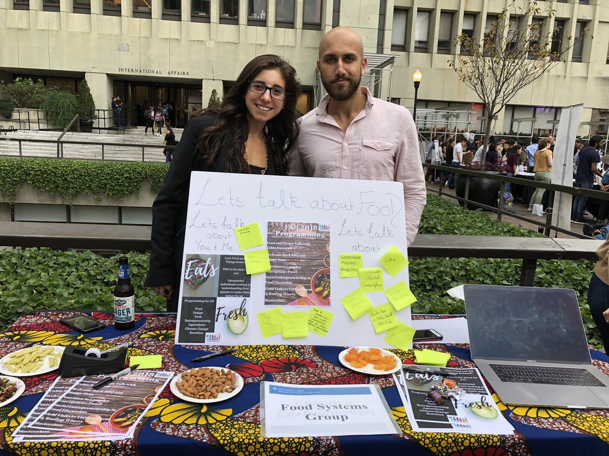 ColumbiaMPADP's tweet photo. @ColumbiaMPADP Class of 2019 are representing the organizations they are leading at @ColumbiaSIPA - Pan-African Network, Food Systems Group, South Asian Students Society and more! @SIPASA #SIPAfest @SIPAfood @Columbia_SIPASA @earthinstitute @ColumbiaAlumniA https://t.co/44QPKp20DR