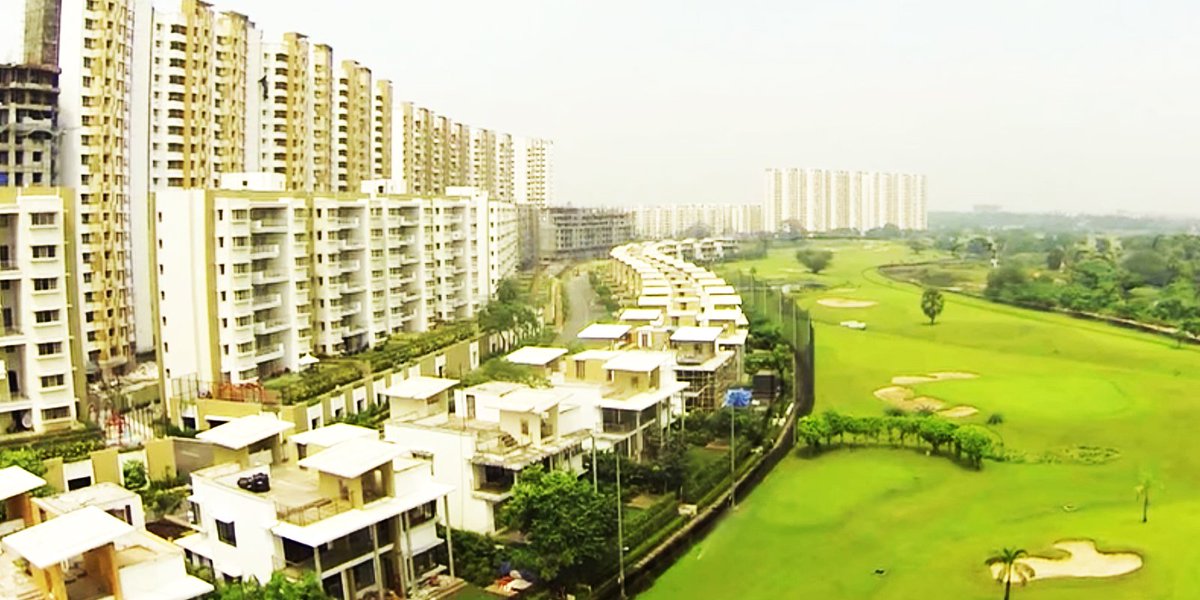HindustProperty's tweet photo. LONDON comes to Life in #PALAVA. Codename #PrimeSquare offers 1, 2, 3 BHK Luxury Apartments with World Class Amenities. Zero #Stampduty and 5:95 offer. 41.9 Lacs onwards. Visit https://t.co/RTpPrWd4lH or Contact +91 7977463539 https://t.co/W7XXA0w4vQ