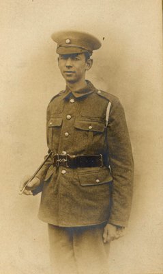 dtottem's tweet photo. In my thoughts today,  my Great-uncle Albert Edward Victor Tottem Aged 20 on the 100th anniversary of his death 21st Sep 1918 16th Bn #RoyalSussexRegiment Unicorn Cemetery Vendhuile @RylSxRegt @WW1inHornsey #WW1 #OnThisDay #WeWillRememberThem https://t.co/f4EaflCsJF