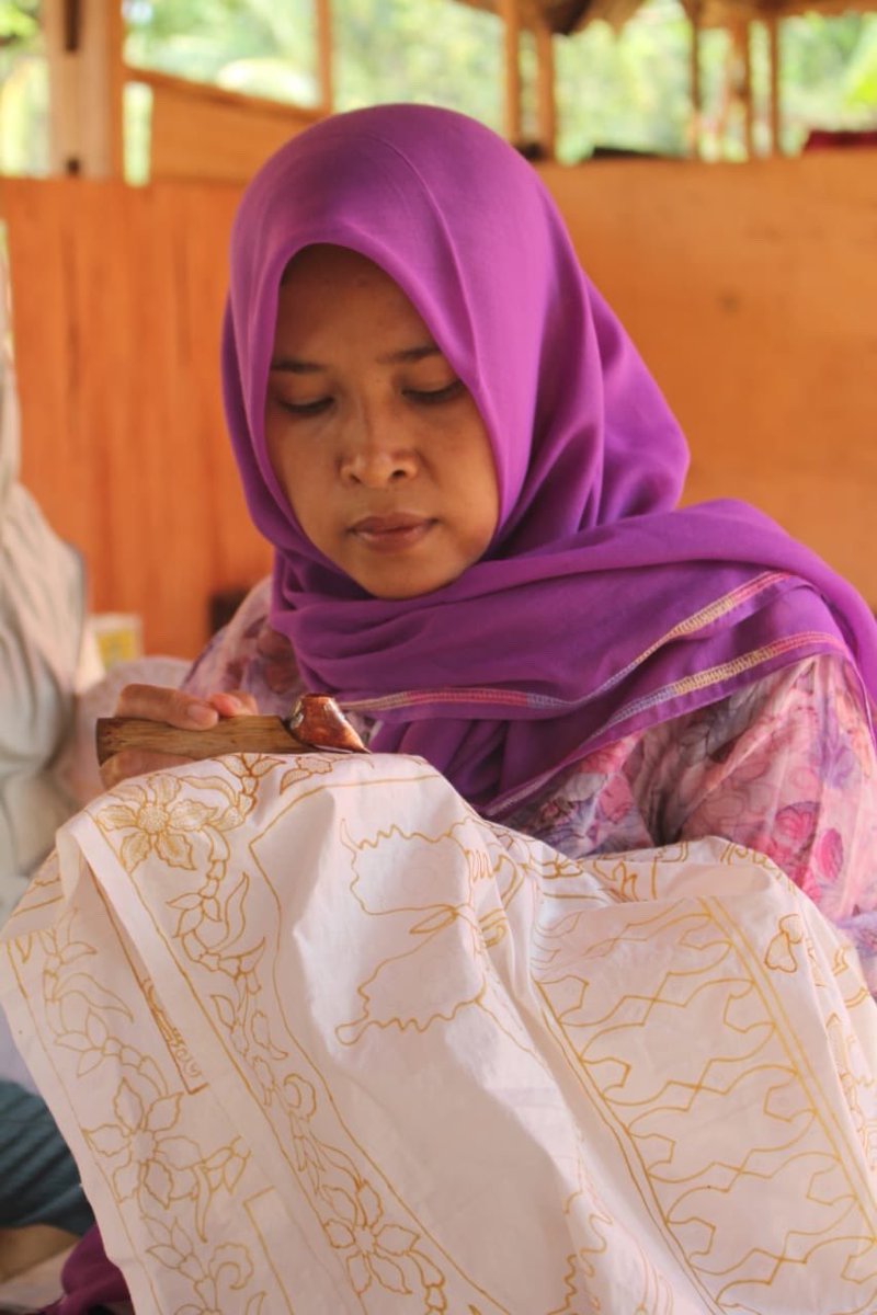 Selanjutnya, ada pula peresmian pasar berbatik Cikadu. Dimana pasar ini akan menampilkan sebuah konsep bertema menarik dgn bersifat Tradisional. Tampilan yang akan ditampilkan dalam pasar seperti penukaran koin, makanan-permainan tradisional dan lainnya #PesonaTanjungLesung20I8