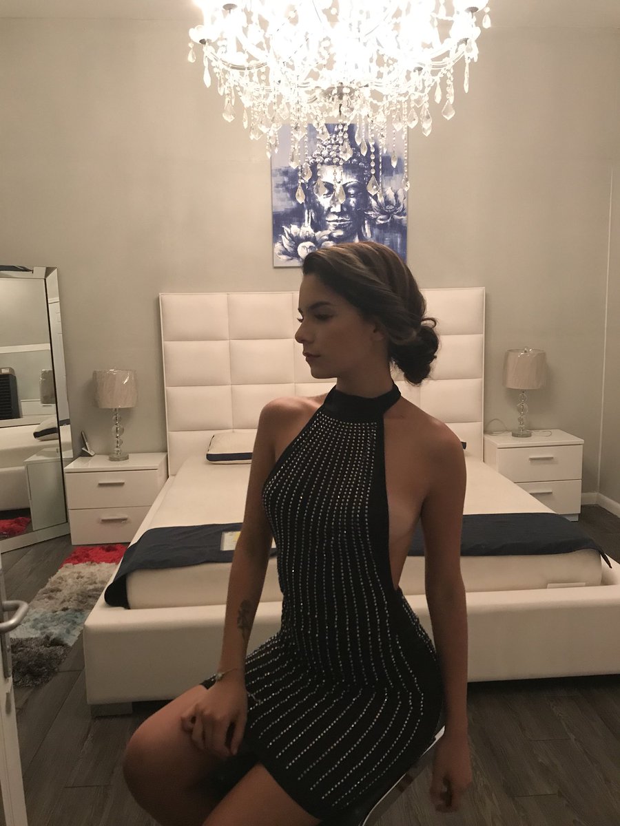 sofiamichelsenn's tweet photo. Babygirl 🍒 https://t.co/eiTXeZN7TS