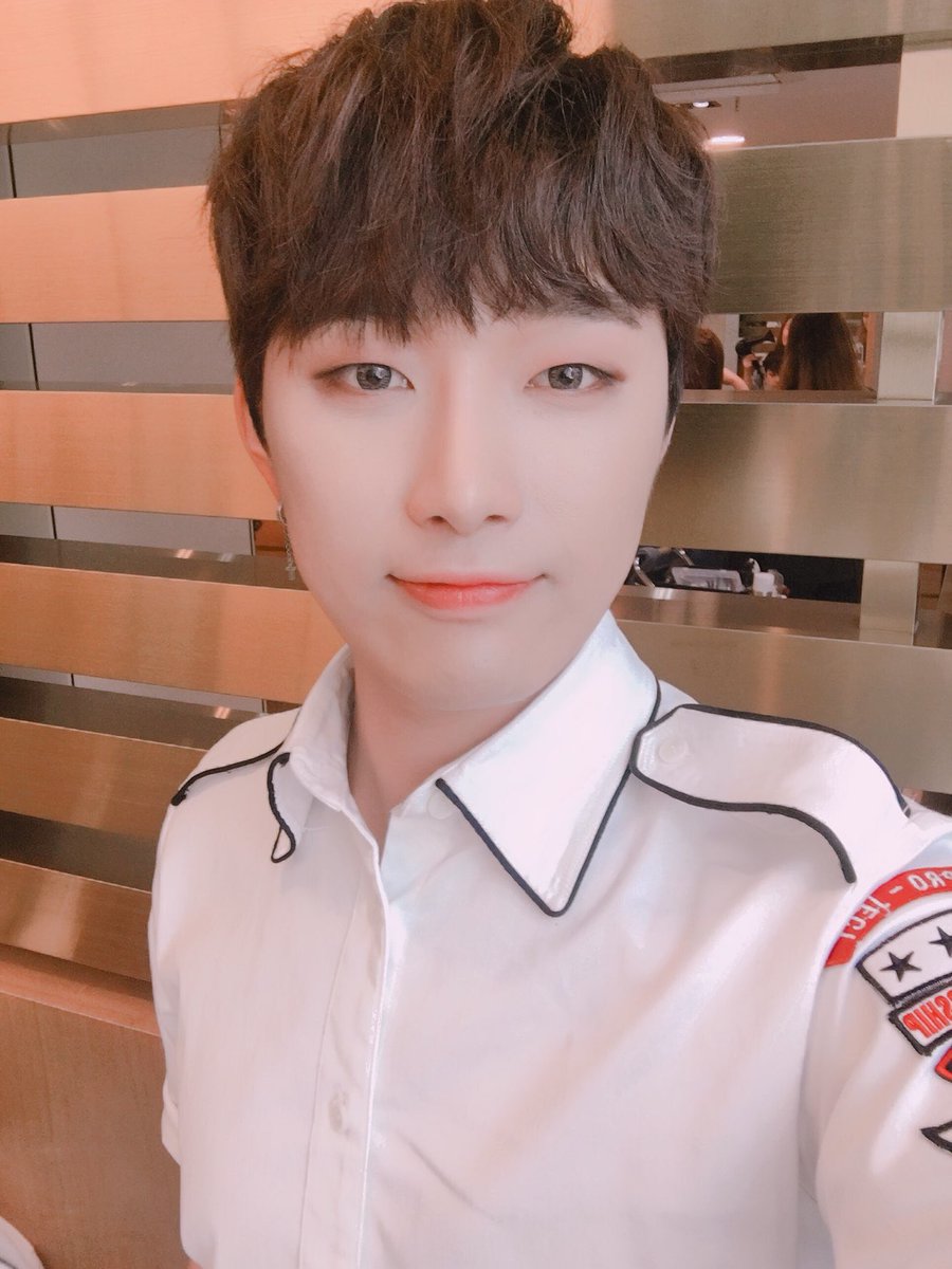 CKKYJtrans's tweet photo. [TRANS] 180920 [#SPECTRUM] SPECTRUM TIME TRAVEL SERIES #128 

A day in September, 
Before Jaehan-ie leave for schedule😍

https://t.co/KgifwXllJn

#스펙트럼 #Time_Travel_Series #재한 #Jaehan https://t.co/Bkfb1PkTsk