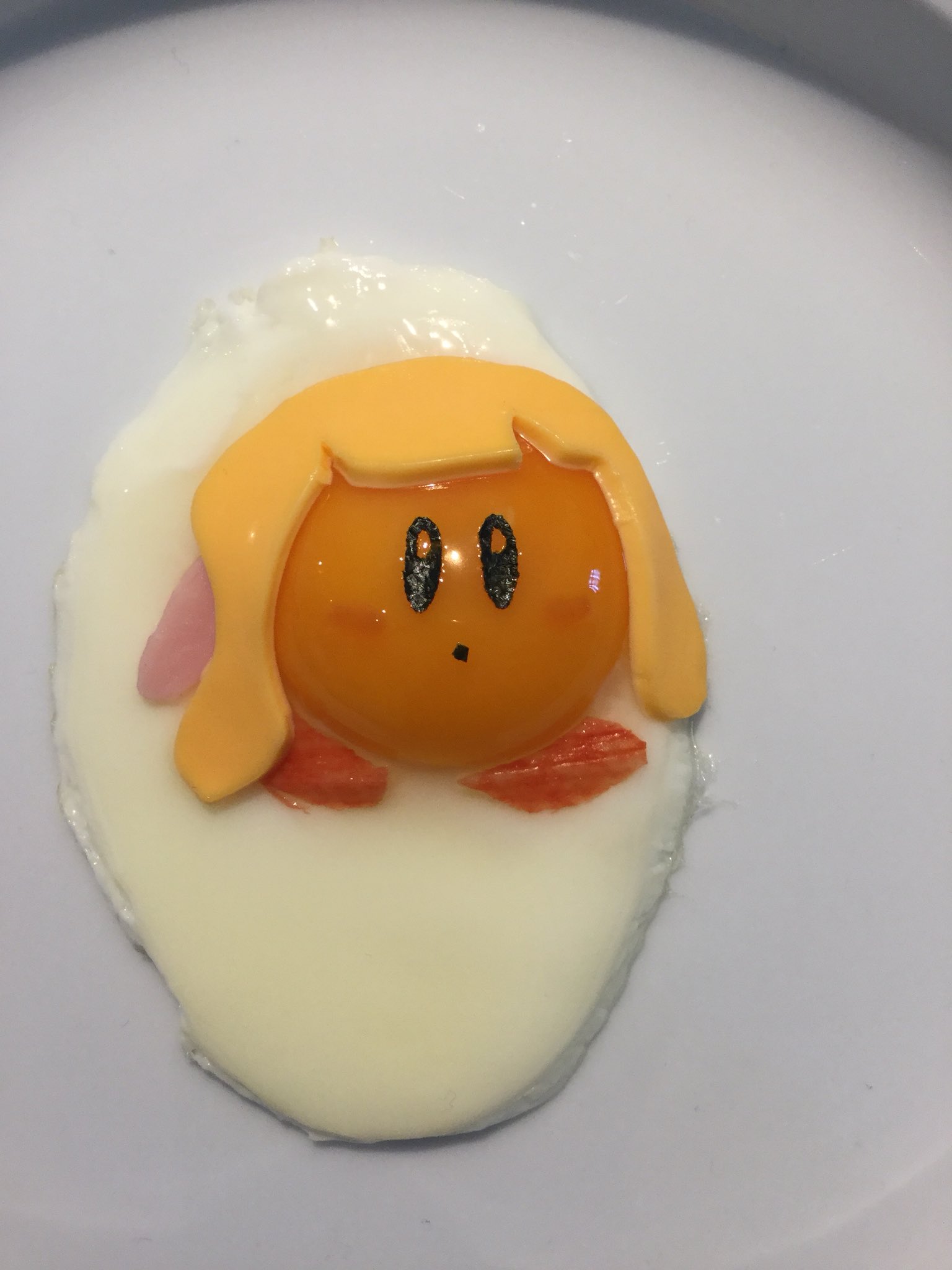 目玉焼きをベースにした 絵文字 フードアートの再現度が高すぎる えのげ 目玉焼きをベースにした 絵文字 フードアートの再現度が高すぎる えのげ