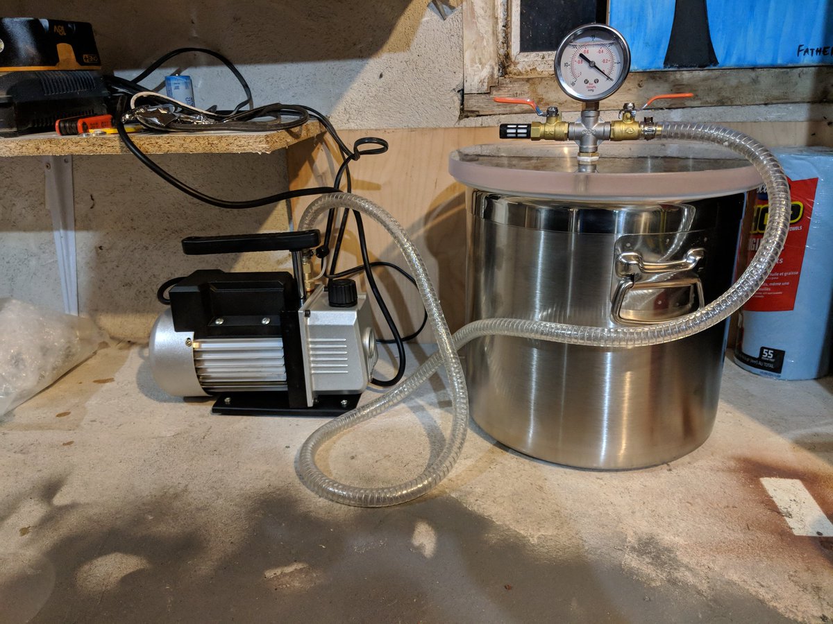 DinosaurDungeon's tweet photo. Well I finally got a pressure casting system! It's almost set up and ready!! I can't wait to try it out! #pressurecasting #resincasting #vacuumpump #pressurepot #moldmaking #dinosaurs #dinosaurdungeon #scientificreconstruction https://t.co/0Fc2NbQE2n