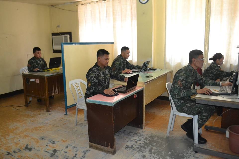 AirUnitSAF's tweet photo. On September 20, 2018, 13 personnel this unit led by PSUPT DEXTER P VITUG, AC, Admin branch under the supervision of PSUPT RUEL A ZALATAR, OIC, Air Unit took the Electronic Personnel Satisfaction Survey (e-PSS) for CY 2018 held at the PNP Hangar, Domestic Airport, Pasay City . https://t.co/s9A2Hpefua