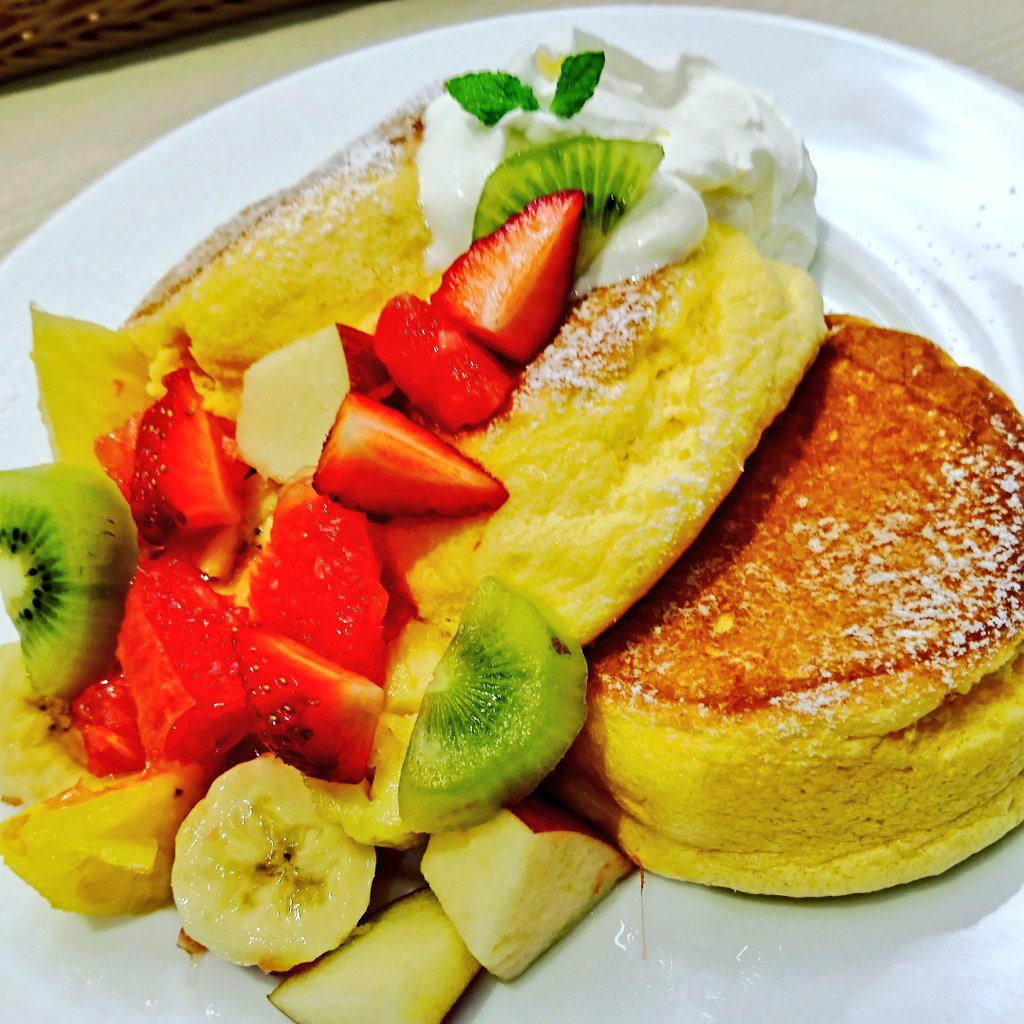 ミミたん 10日間は夜は置き換えにします 黒汁 レッドスムージー お嬢様酵素jewel Etc 材料は揃っております ゞ ５ 痩せたら食べに行こう 幸せのパンケーキ 幸せのパンケーキ ダイエット 置き換えダイエット 黒汁 T Co