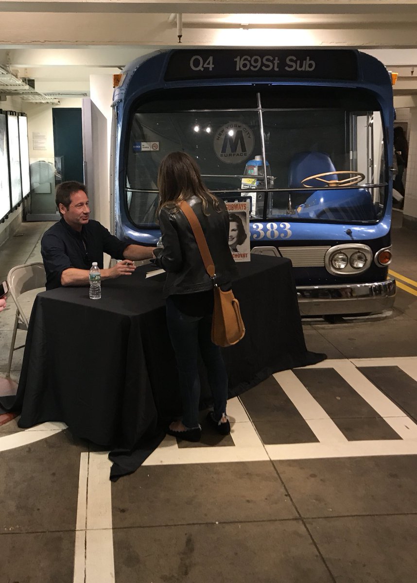 2018/09/20 - David at the Transit Museum in Brooklyn DnlHMcZU4AARo4b