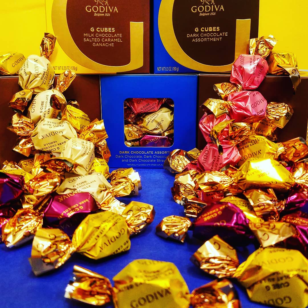 Barnes Noble On Twitter Godiva Cubes Are Beautifully Packaged