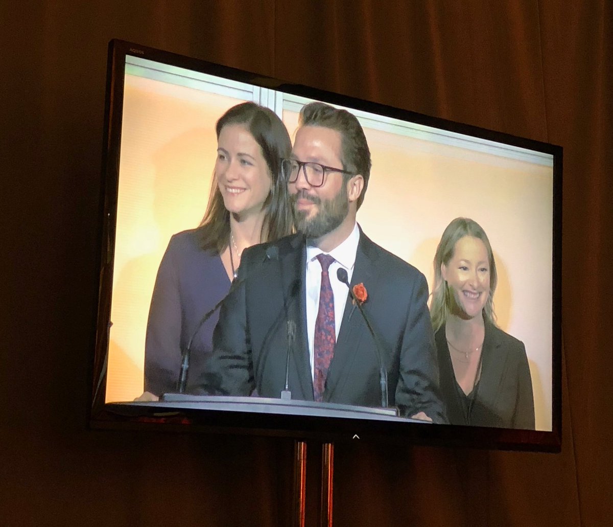 database3's tweet photo. An #Innovatio2018 award for ⁦@BMO⁩ ⁦@CLInHouse⁩ https://t.co/hdz7avN4Z7