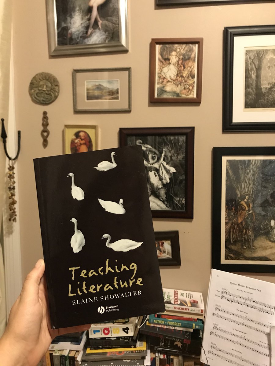 kelsey_keohane's tweet image. Revisiting this book - despite its focus on higher education, it’s a useful resource for all teachers of English literature. #teachingliterature #ElaineShowalter