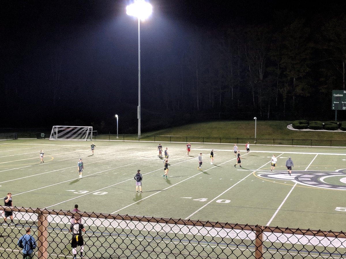 CU_Intramurals1's tweet image. Great first night of @CastletonEdu Intramural Flag Football! #ActiveCampus #AlwaysSomethingToDoAtCU