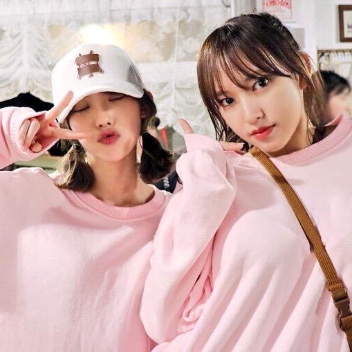 thumbeluda's tweet photo. I have a major throwback to the day when I *reluctantly* wore matching sweaters and take a pose with a @chengciao, whose presence everyone miss dearly! Ugh.. I swear once I got my allowance I'll buy a dokodemo door so we can drag her to stage RIGHT! AWAY!! https://t.co/y8WuPRkJP2