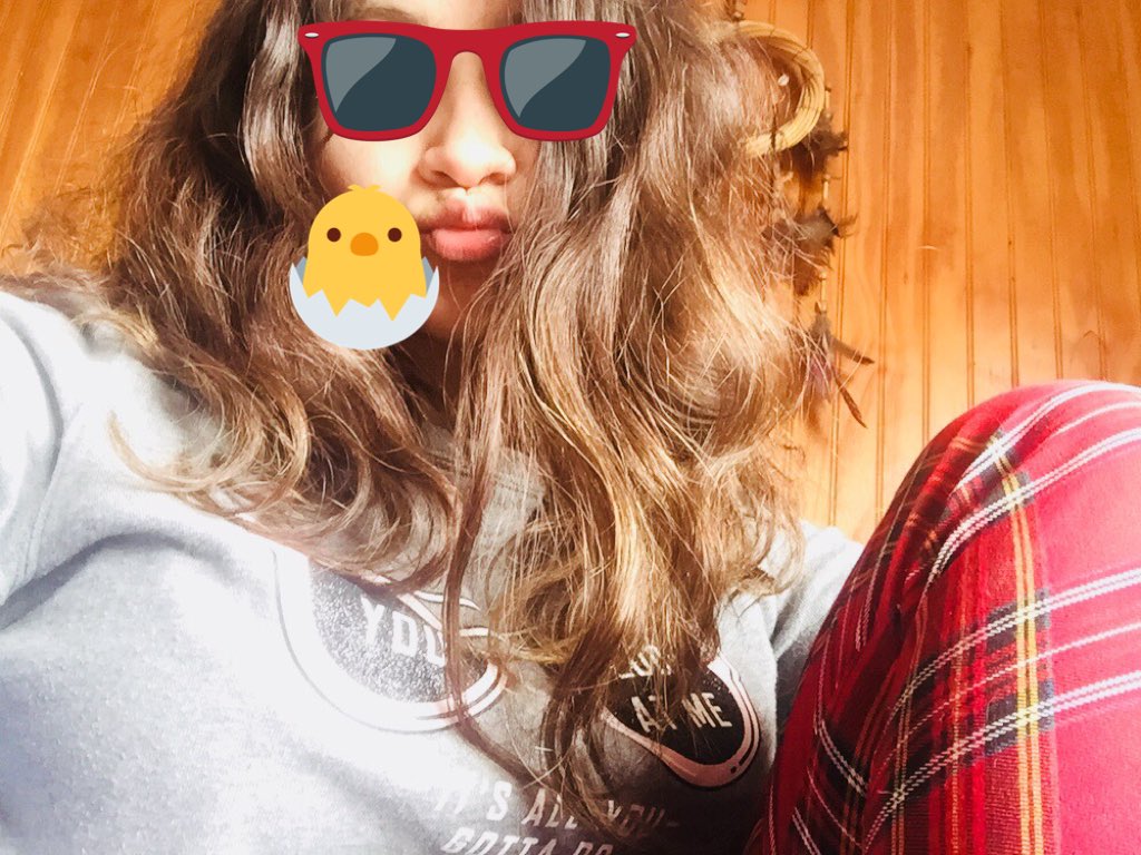 Maca_rt's tweet photo. Todo el estilo rawr 🦁😂🌚 #Duckfacefail🤦🏻♀️ https://t.co/vmTSB0jZDw