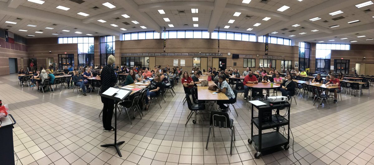 Brookside_Band's tweet photo. We had a band parent meeting tonight with 150+ parents in attendance. We LOVE linking arms with our band families for our awesome band kids!  Band parents ROCK! https://t.co/l3sMms02eK
