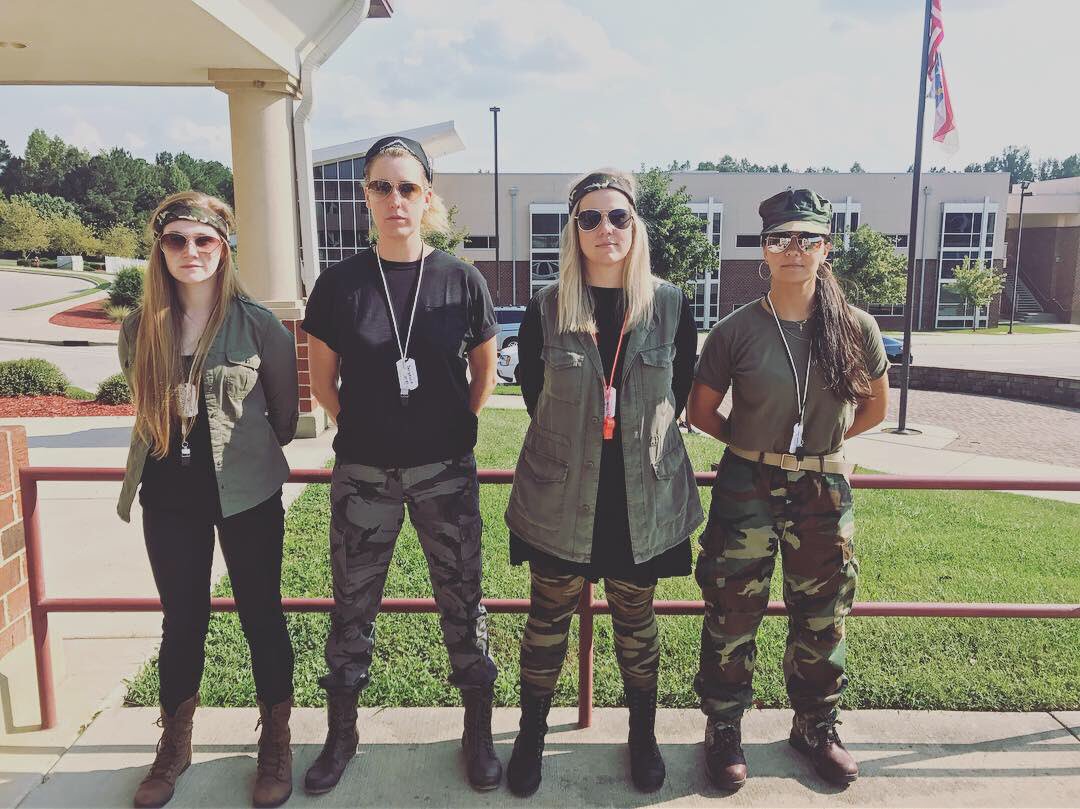 snuggledupin2nd's tweet photo. Place Value Boot Camp was a success! ππ€ #lovemyteam #iteachsecond #ewaeagles #placevaluebootcamp #ALLinEWA https://t.co/BjyaeQh33w