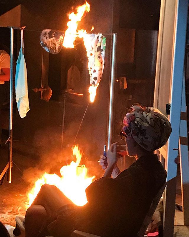 ChryslerMuseum's tweet image. During tonight’s Third Thursday we zoned out to the monotony of domestic life with @decadent_debauchery and her surreal glass interventions in “Suburban Satiation.” #CMGS #GlassPerformance #ThirdThursday ift.tt/2prsvdi