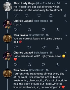 DnlT_c7XgAESUQh?format=jpg&name=360x360