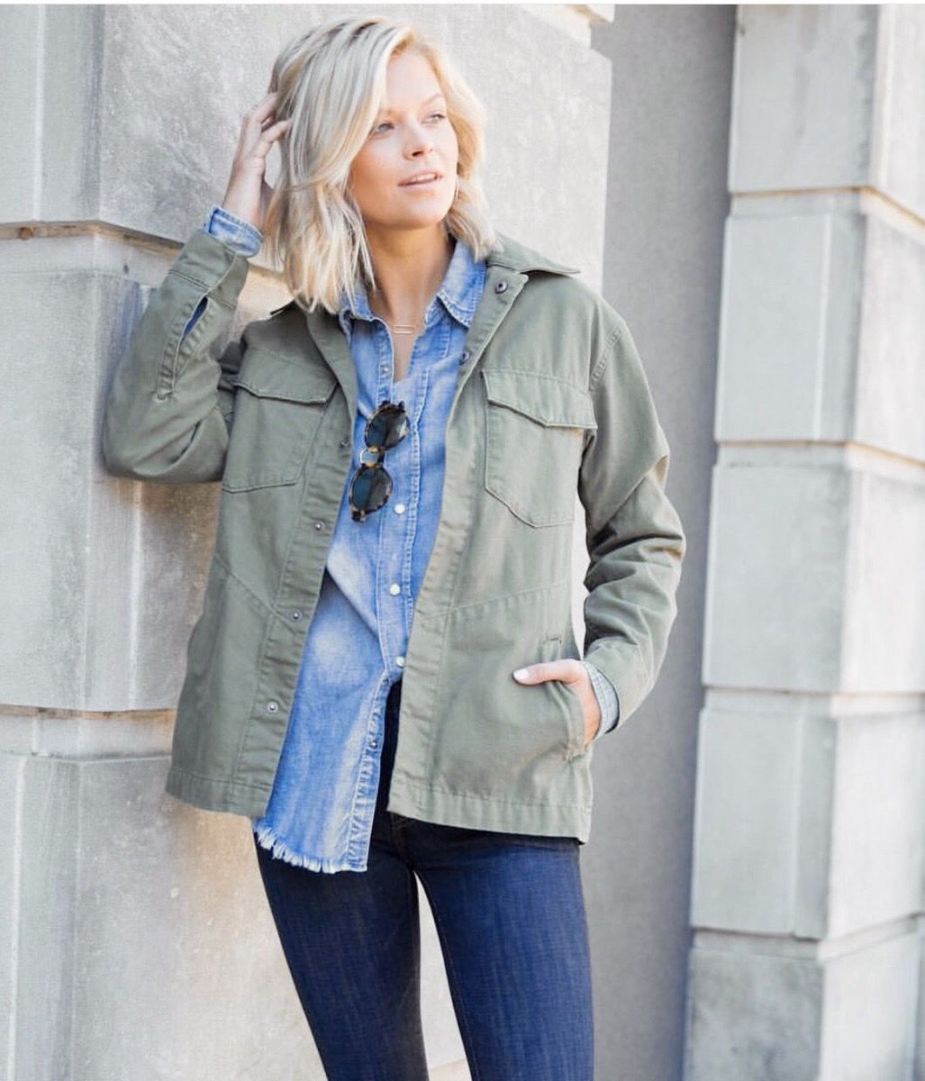 FadedFarmhouse's tweet photo. The ABLE Military jacket has just hit the floor in Nashville! 😍🙌

This jacket is made to be worn or layered with ease. The olive color is perfect to keep on hand all year round! 😏 Light weight, relaxed, and a must-have! $148
Come see us in Marathon Village, Suite 15! https://t.co/z9mZfm0Tde