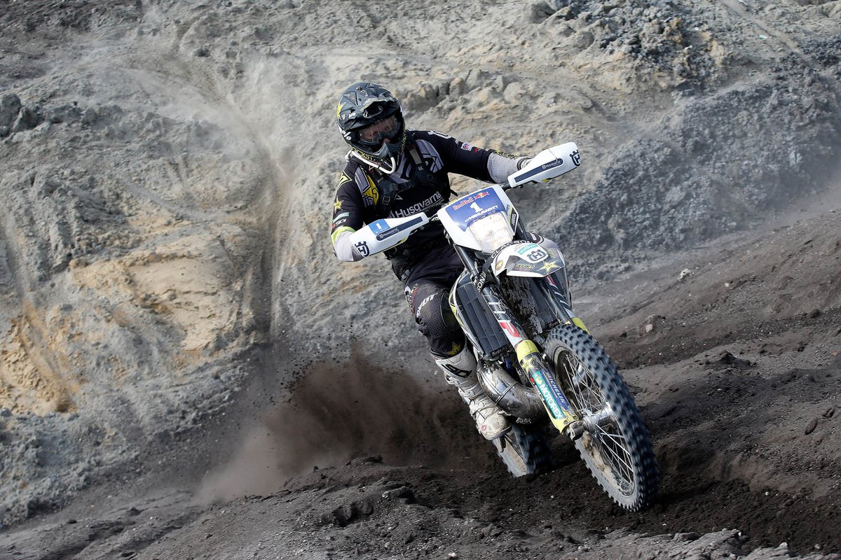 FuelUniverseTV's tweet image. World Enduro Super Series visita el mítico circuito de Hawkstone Park || bit.ly/WESShawkstonep… ||
#WESS #HawkstonePark #Lettenbichler #Bolt