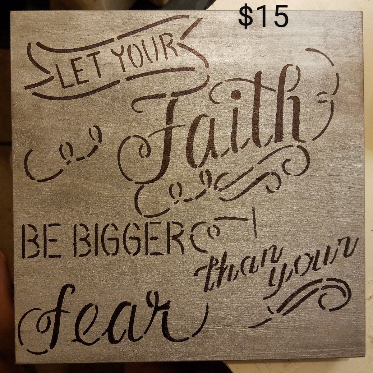 RunwayAnd's tweet image. #RunwayFashionAccessoriesAndDecor