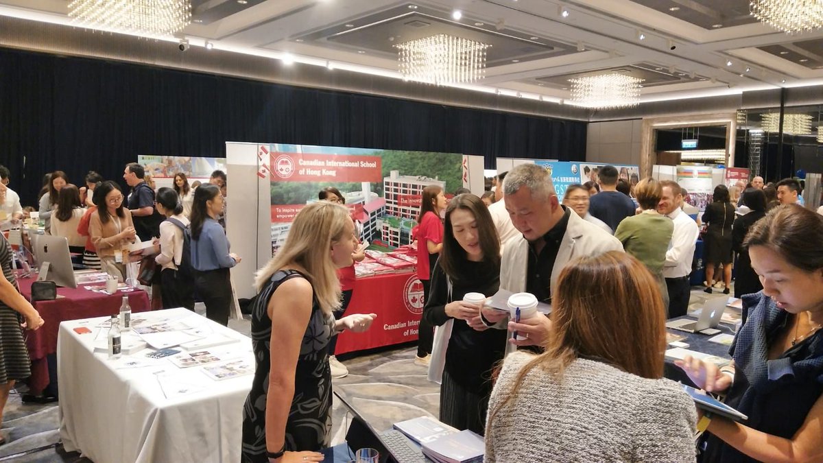 mountkelly_hk's tweet photo. We had a fantastic time at the SCMP International Schools Festival that was held last Saturday at the JW Marriott. Thank you to all the parents who came to visit us. Once again, a special thank you @scmp for hosting the event.
#SCMP #MKSHK #MKIP #admissionsday https://t.co/QRMRFhZvgJ