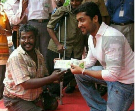 BharathSurya_AA's tweet photo. •He Never Fails to Fulfills Fans Dreams
LoveYou @Suriya_offl anna ❤❤️❤️
#KindHeartedSuriya 🔥🔥 https://t.co/FIPRBeH0gb