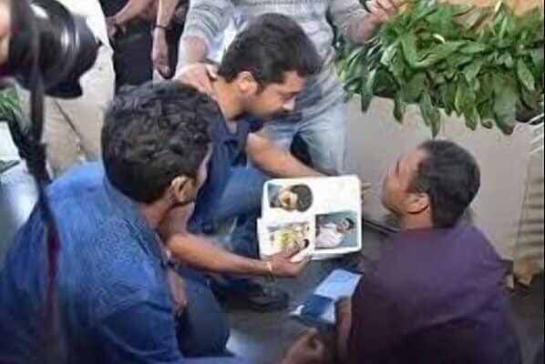 BharathSurya_AA's tweet photo. •He Never Fails to Fulfills Fans Dreams
LoveYou @Suriya_offl anna ❤❤️❤️
#KindHeartedSuriya 🔥🔥 https://t.co/FIPRBeH0gb