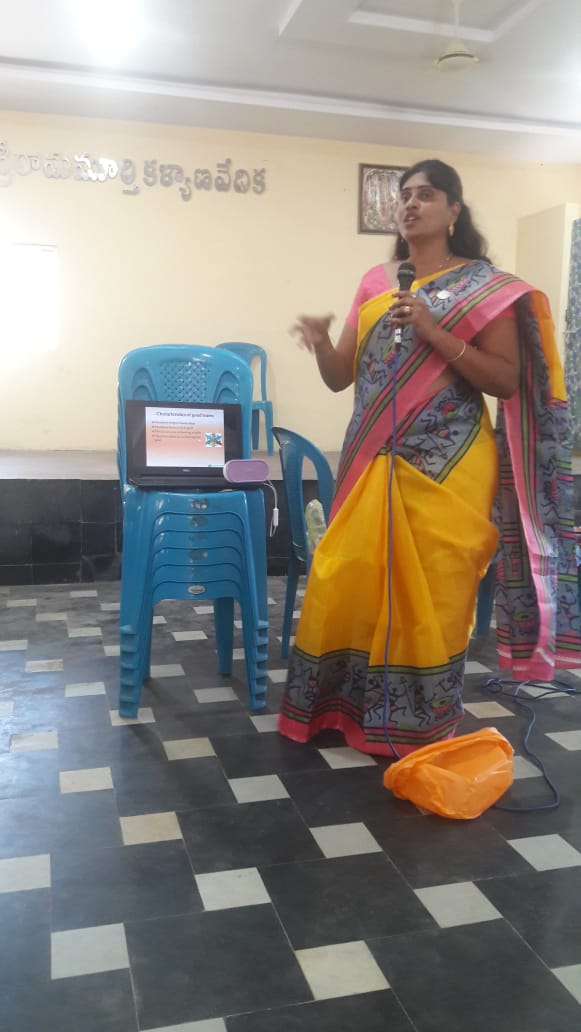 JciTuni's tweet photo. Had an wonderful ID training session with JfP T JYOTHI SRIDHAR Garu on TEAM BUILDING #jci #jcitunijewels #jciindia #training #zone4 #im4u #changebeginswithme https://t.co/dhYAcHKgYs