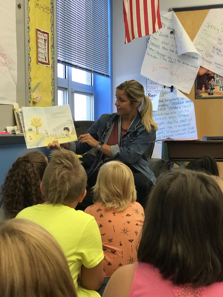 Ss loved another Sparkle Book!! We have loved the week of unicorns and stories of friendship.<a href="/heatherie73/">Heather Klein</a> <a href="/tammibuckner7/">Tammi</a> #classroombookaday