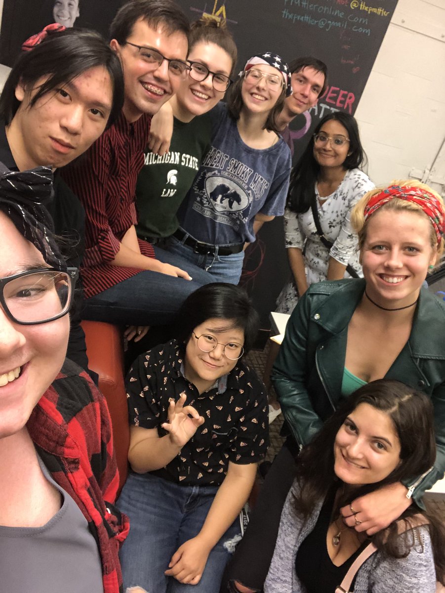 QueerPratt's tweet photo. We had a great (early) Bi Visibility Day discussion! Big thanks to everyone who joined us tonight 💙💜💖 https://t.co/KAGmq6dg1e