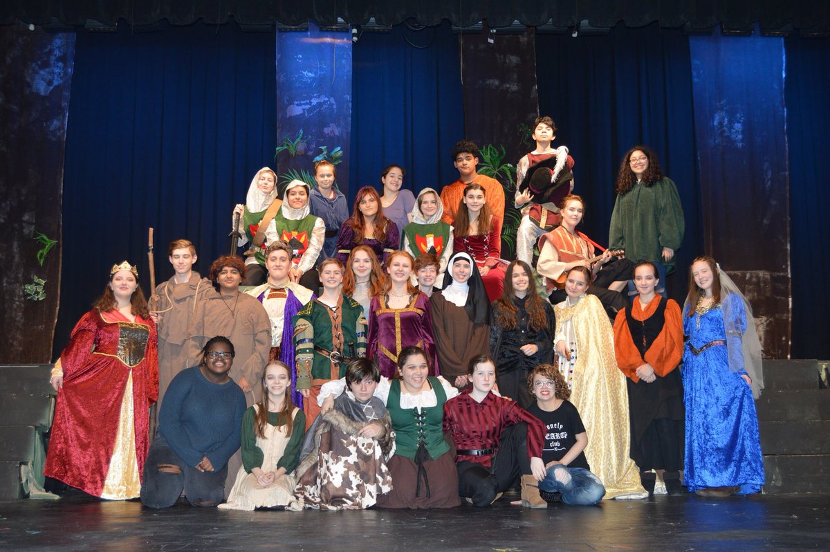Vines Theatre tweet media