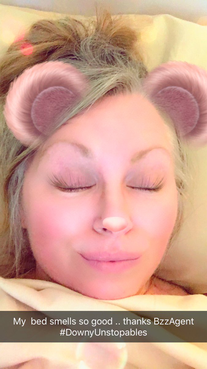LeonaVISA's tweet photo. Downy unstopables makes going to bed even more exciting! @Unstopables #FeistyFreshness , #GotItFree from @BzzAgent https://t.co/XebAkxhDtC