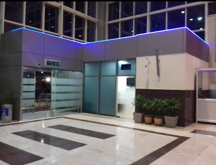 ushapadhee1996's tweet photo. Ready for inauguration; Jharsuguda airport at night. https://t.co/JhoXfW8Zu9