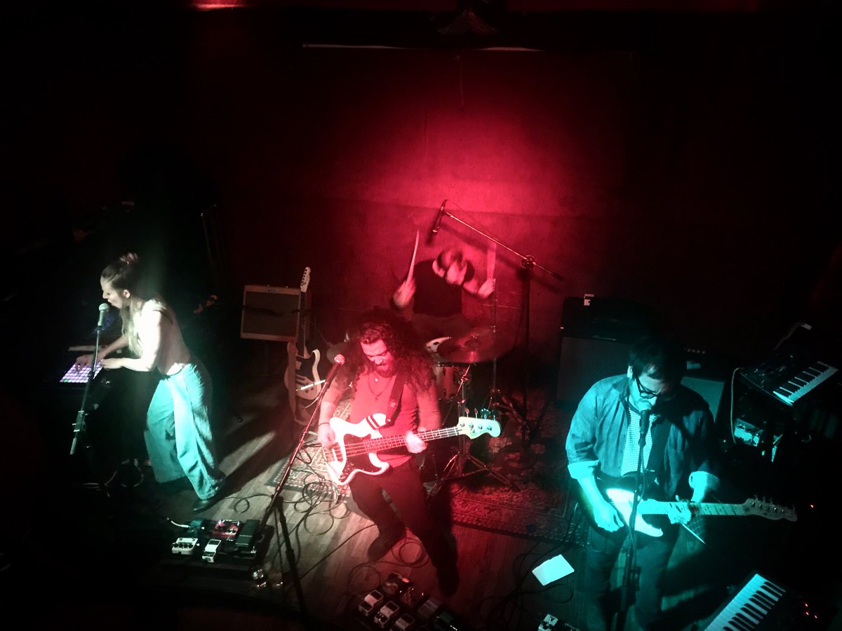 hello friend.
this sunday, 23 Sept.
<a href="/theHiHatLA/">The Hi Hat</a> 
you.
us.
<a href="/HonyockIsaBand/">Honyock</a> 
@rufranomusic 
xo