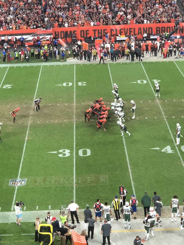 TimLolli's tweet image. Victory formation!!!