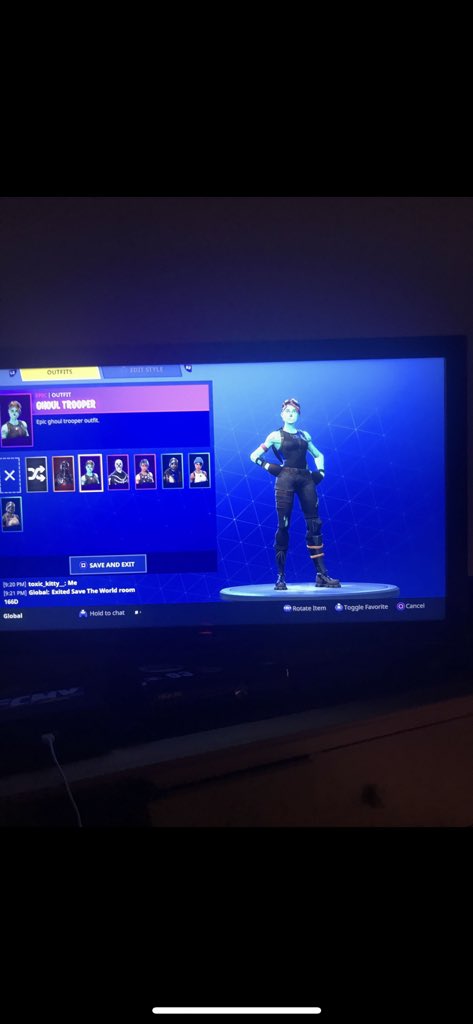 bauer_pj's tweet photo. Selling rare fortnite account with skull and ghoul trooper for 100$ psn or trading for an account with a lot of decent skins. I don’t go first.  #fortite #Tradingfortniteaccount #sellingfortniteaccount #fortniteaccountforsale #fortniteaccountfortrade https://t.co/9xOg2obdHn