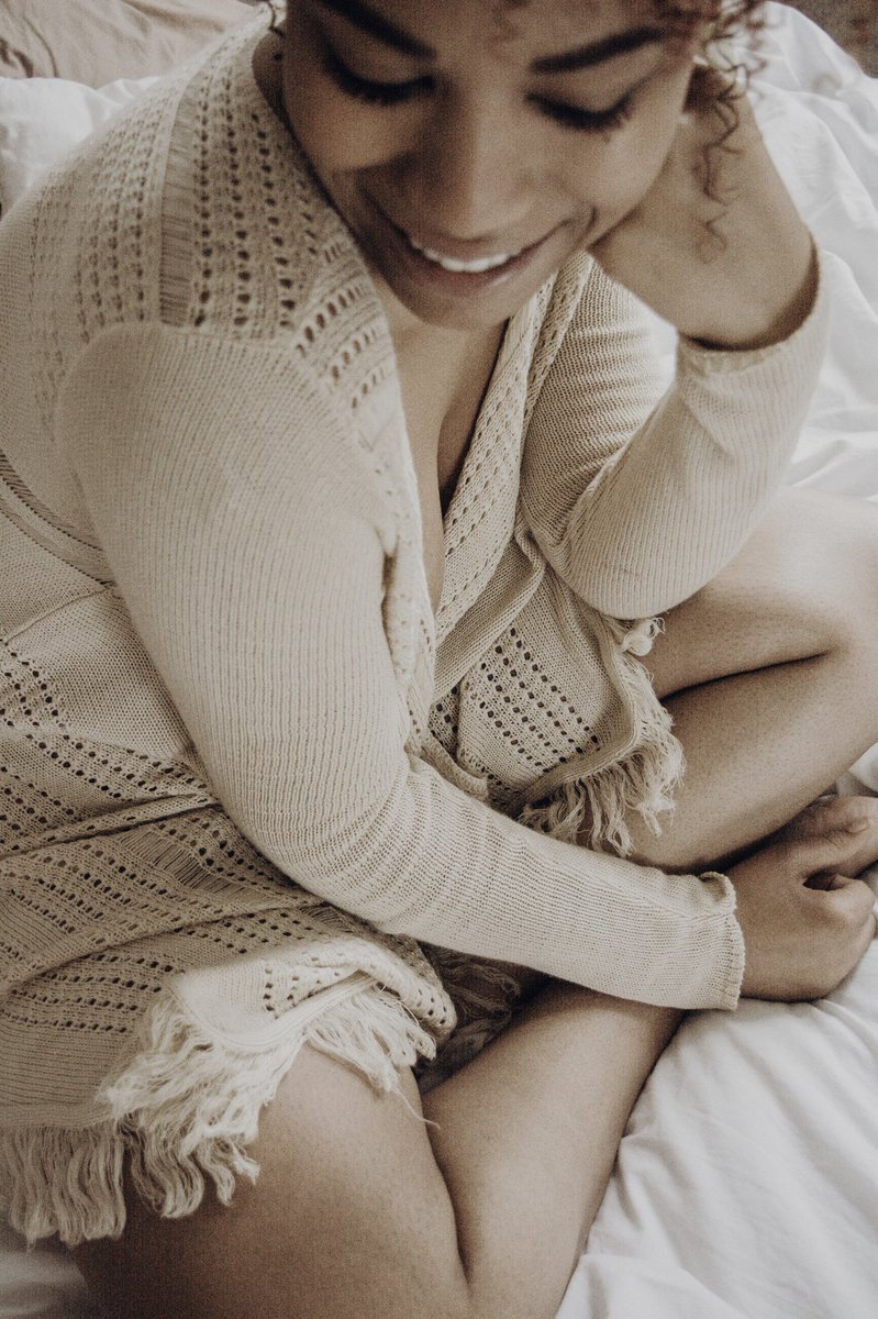 mycainthemaking's tweet photo. It’s been a cool week for me. I’m so exhausted, but I’m so full of joy and humility. 

I’m on Word Up today sharing nothing but good vibes 🖤 #bossbabe

 https://t.co/60ApDDRH7V https://t.co/aaiw2zzted