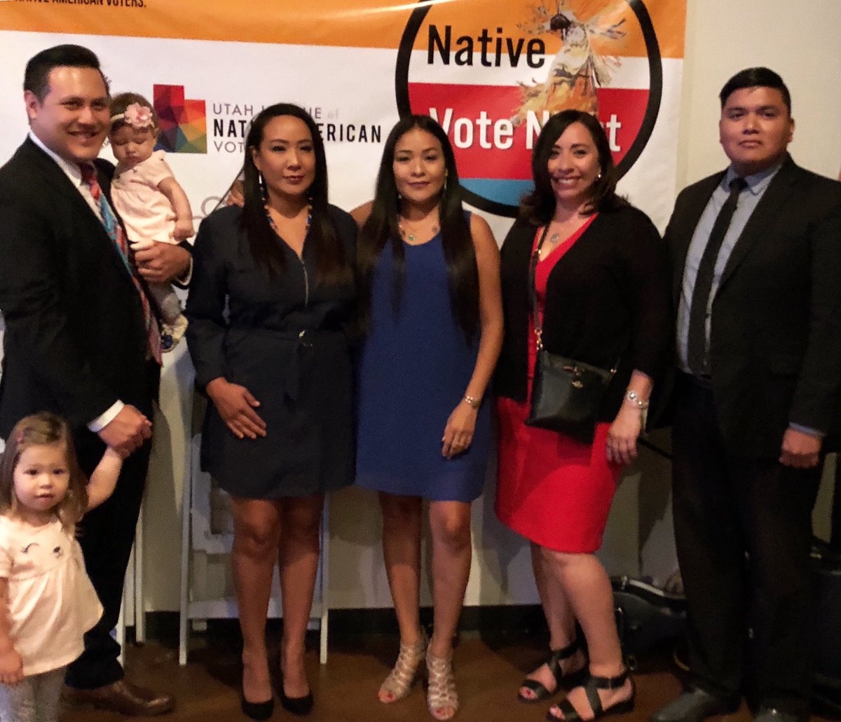 DCSamantha's tweet image. A great evening supporting Utah’s 5 Native candidates: @RepAngelaRomero, @UrbanNavajo, Merle Wall, Kenneth Maryboy &amp;amp; Willie Grayeyes. If you were not able to attend please consider donating to their campaigns, volunteer and help #GOTV on Nov 6th! #NativeVote18 #UTPol #SanJuan