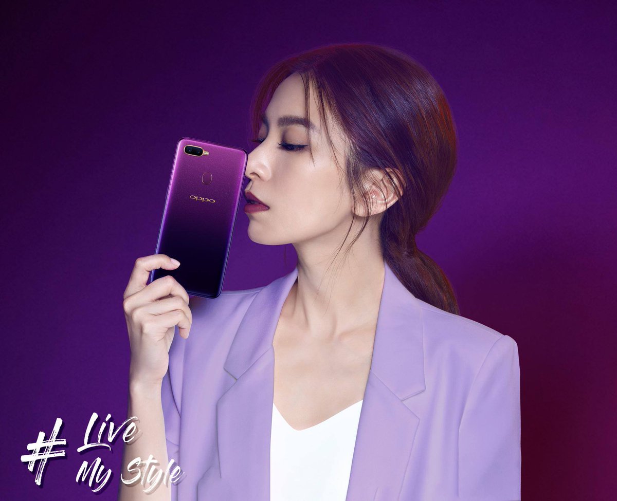 OPPOMalaysia's tweet photo. Livin up the style like Hebe,and how she brings out the best in her in Purple outfits! Express your personality through style!
Dare to be different is the best style to shine your light, glow like a star with OPPO F9 Starry Purple.
#OPPOF9 #StarryPurple #LiveMyStyle https://t.co/XloALSTrJi