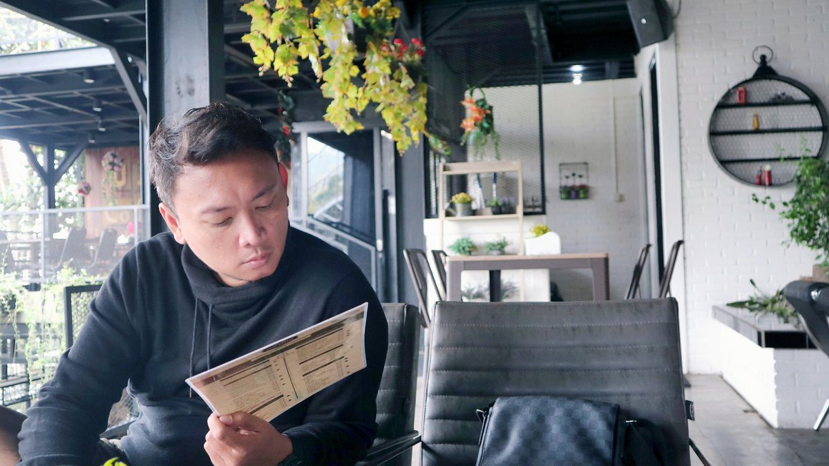 catmodjo's tweet image. saat laper melanda, pls jangan ganggu gw. soalnya kalo lg laper, gw jd galak 😜