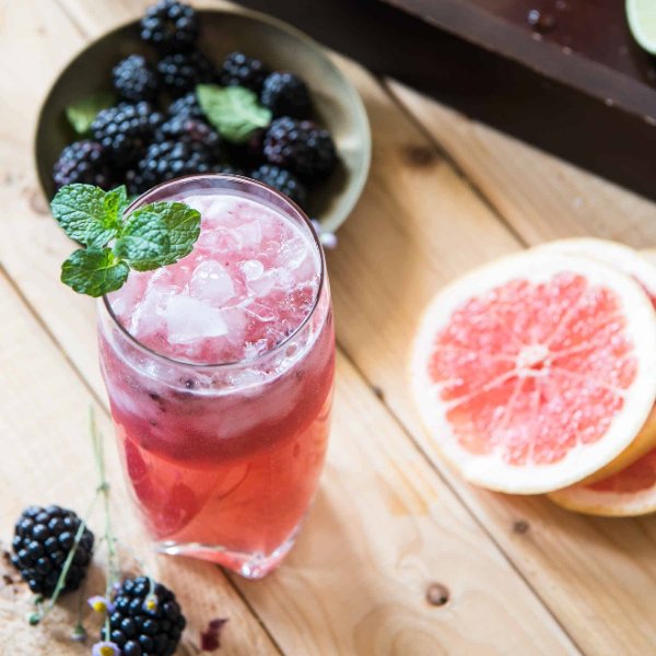 BellaBottleUK's tweet image. Friyay Mornings👍Bella Bottle 0208 443 5544 #fruitydrinks #blackberries #smoothies #alcohol #deliveryservice #minty #ubereats #lovelondon #northlondon #malibu #tequilla #sambuca #gin #pinkgin #enjoylife #havefun #yolo #partytime #itstheweekend #chillin #stayingin #athome #friyays