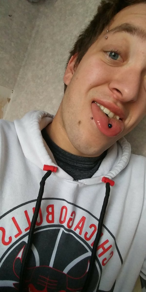 Topher341's tweet image. 