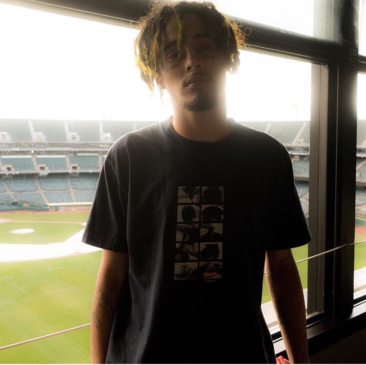InfluencedByRap's tweet photo. “Baby, I lost my mind. 
Cause you so hard to find. 
Baby, you know I tried. 
I need you on my side.” https://t.co/cYJHqghrP2