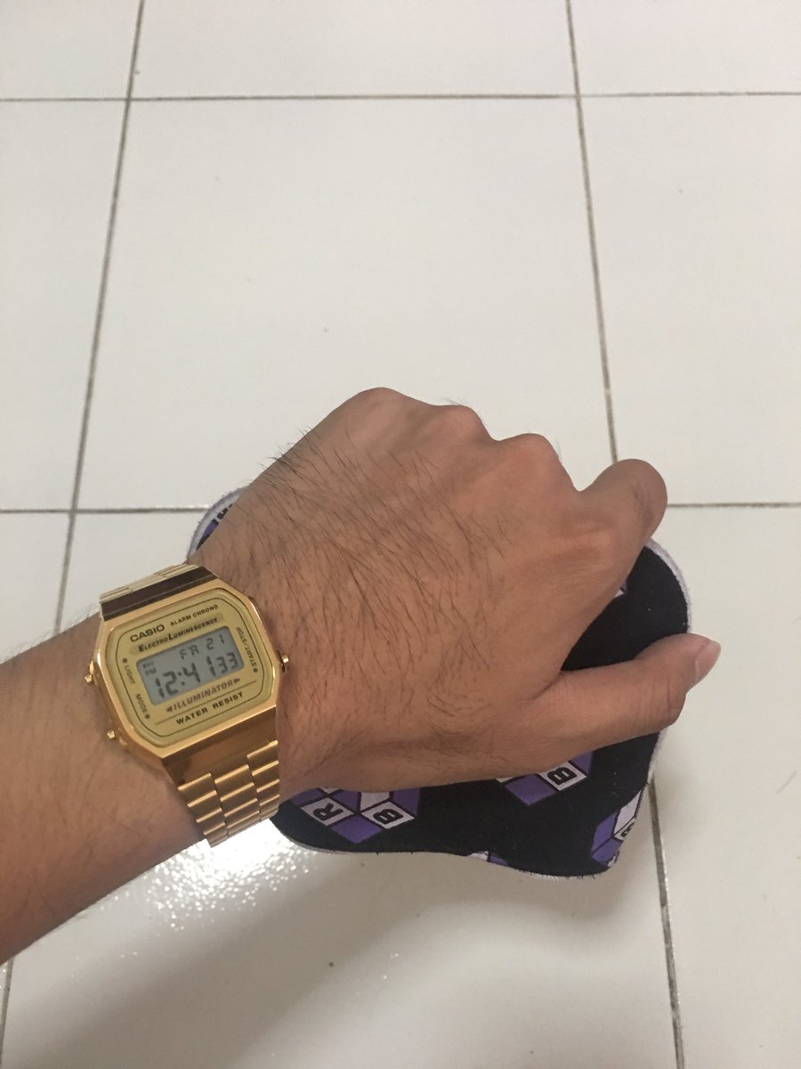 duanesins's tweet photo. Retweet para ganito din kakapal wallet mo
Ignore para malasin ka hanggang birthday mo taon taon HAHAHA https://t.co/o78m4gjVYJ