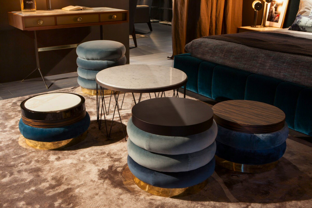 Vibieffe's tweet image. 9325 CHIGNON tavolino / coffee table - Vibieffe 2018 E_motion collection
#smalltable #coffeetable #complements
#interiors #interior #interiordesign #luxurystyle #madeinitaly
#furniture #living #style 
#mood #inspiration
#homedecor #decor 
#50yearsofemotion #Vibieffe #Milan