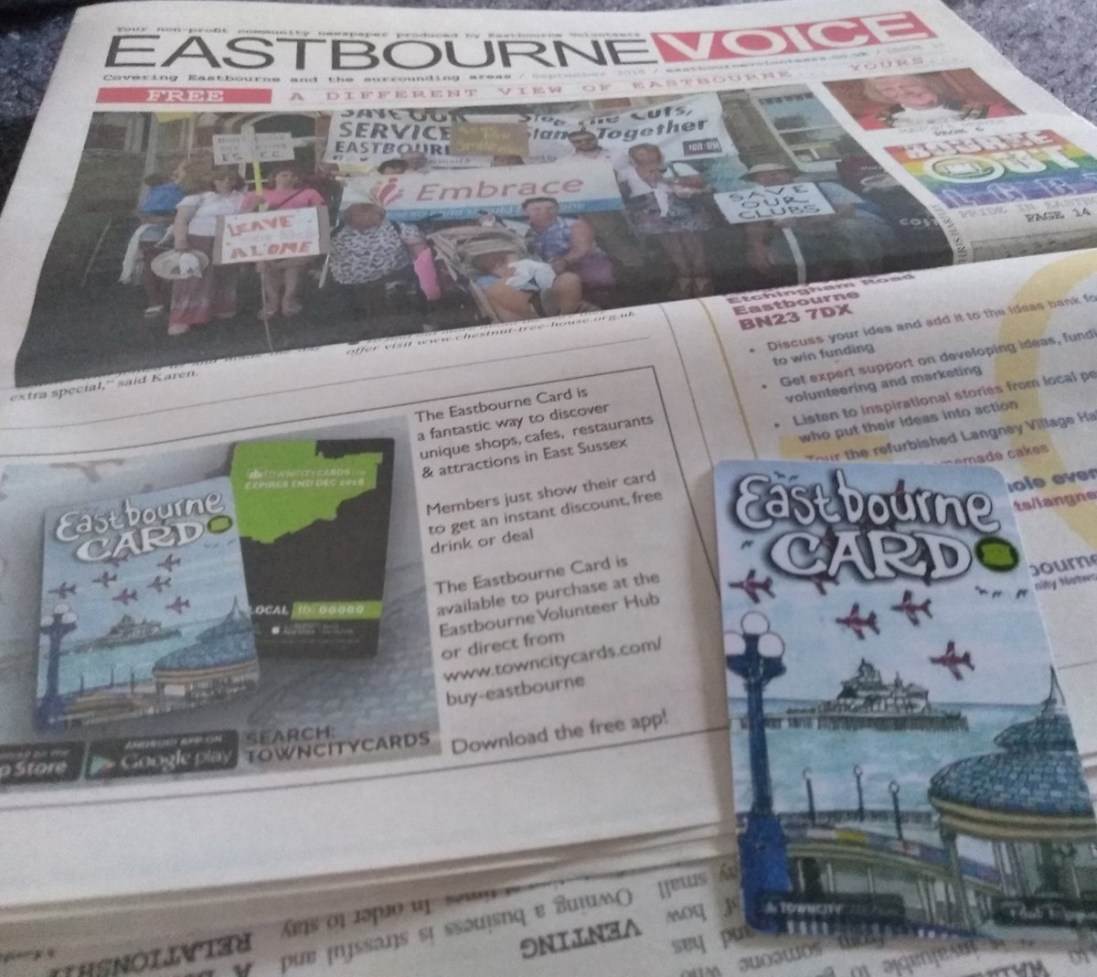 The brilliant @EBVolunteers sell the #EastbourneCard 400 + savings in and around Eastbourne. Use it to discover independents &amp; buy local!